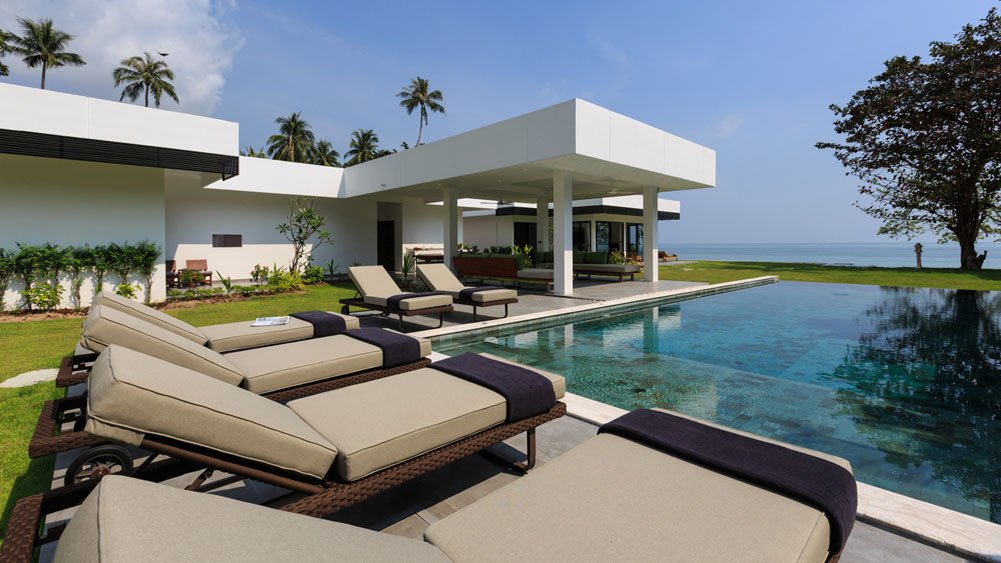 Villa Thansamaay - Absolute beachfront holiday haven
